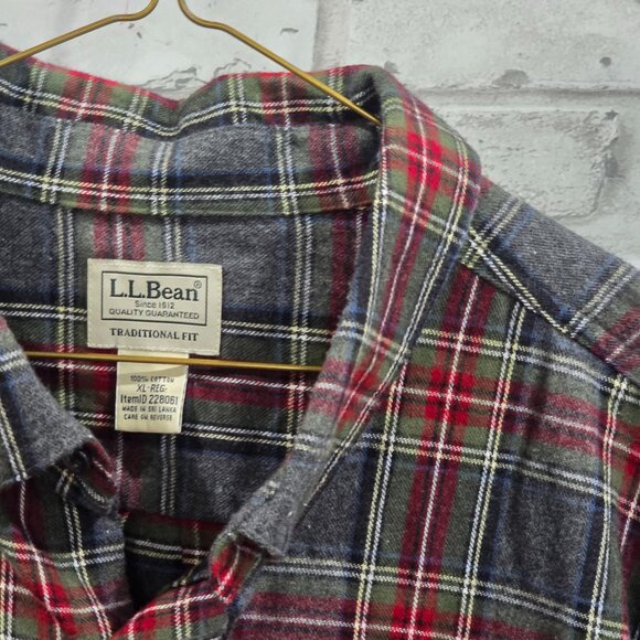 Vintage LL Bean Checkered Flannel Button Up Shirt Gray Red Plaid XL Reg 228061 - Picture 1 of 7